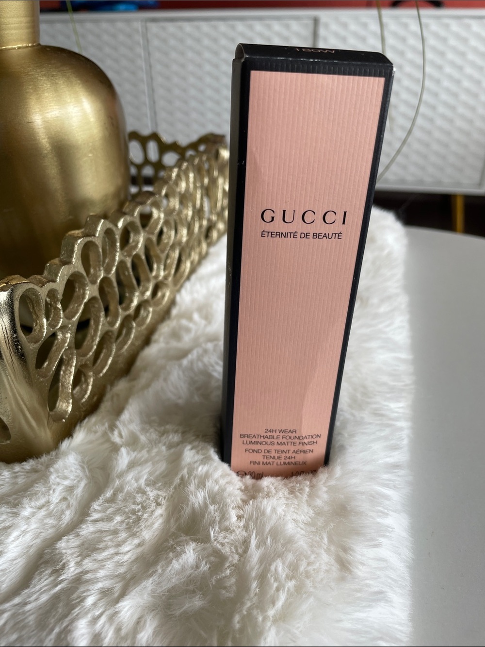 Gucci Éternité de Beauté Breathable Foundation - Fair 180W